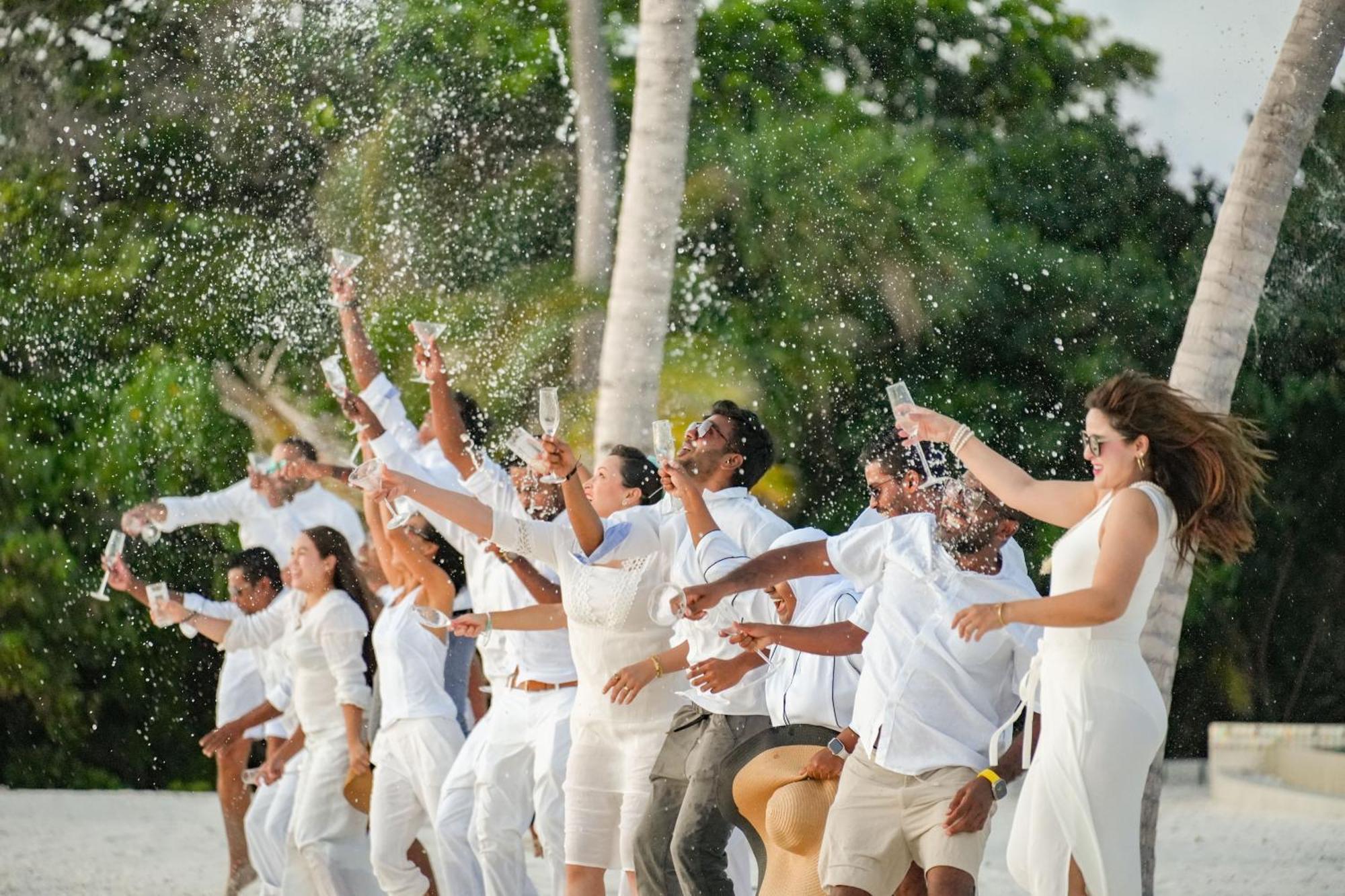 Hotel Ifuru Island Maldives Ugoofaaru Zewnętrze zdjęcie
